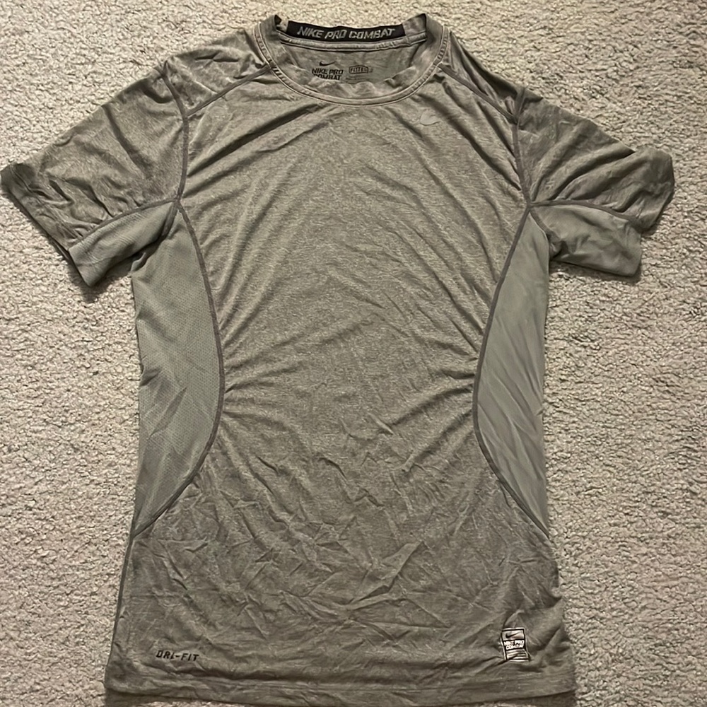 Nike combat pro workout shirt small worn once